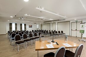Holiday Inn Naples by IHG