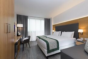 Holiday Inn Naples by IHG