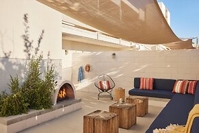 Ace Hotel and Swim Club