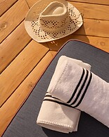 Ace Hotel and Swim Club