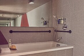 Ace Hotel and Swim Club