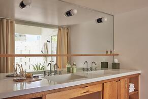 Ace Hotel and Swim Club