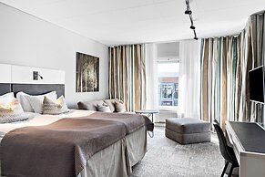 Best Western Plus John Bauer Hotel