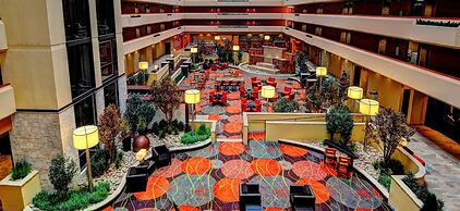 University Plaza Hotel and Convention Center Springfield