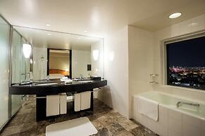Grand Prince Hotel Osaka Bay