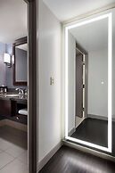 Visalia Marriott at the Convention Center