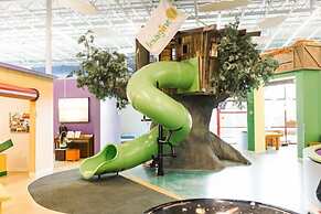 Visalia Marriott at the Convention Center