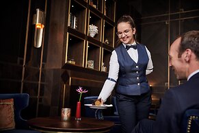 Hotel Atlantic Hamburg, Autograph Collection