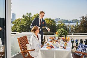 Hotel Atlantic Hamburg, Autograph Collection