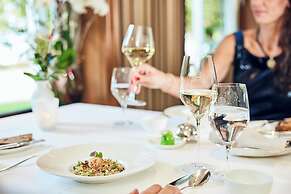 Hotel Atlantic Hamburg, Autograph Collection