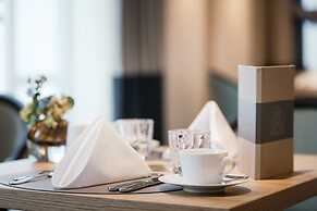 Hotel Atlantic Hamburg, Autograph Collection