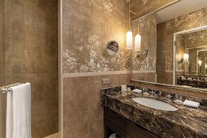 Hotel Atlantic Hamburg, Autograph Collection