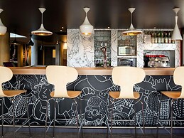 ibis Pau Lescar