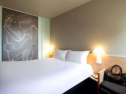 ibis Pau Lescar