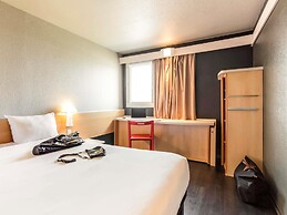 ibis Pau Lescar