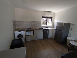 Cascade Motel In Townsville