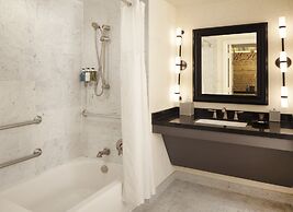 The Melrose Georgetown Hotel