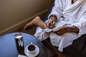 The Melrose Georgetown Hotel