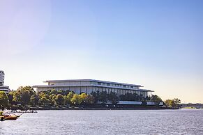 The Melrose Georgetown Hotel