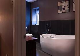 Bishopstrow Hotel & Spa