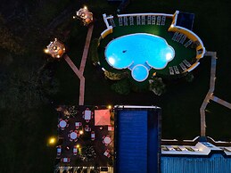 Bishopstrow Hotel & Spa