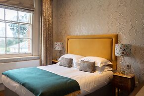 Bishopstrow Hotel & Spa