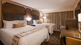 Best Western Plus Kansas City Sports Complex Hotel