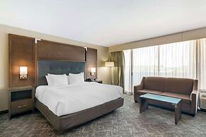 Best Western Plus Kansas City Sports Complex Hotel