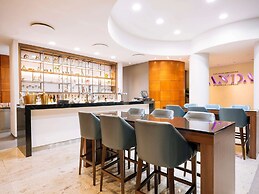 Hotel Sofitel London Gatwick, Gatwick, United Kingdom - Lowest Rate ...