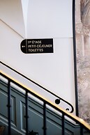 Hotel Paris Neuilly