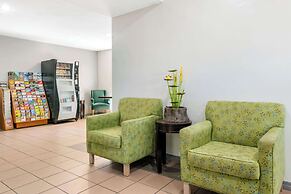 Quality Inn Sarasota North Near Lido Key Beach