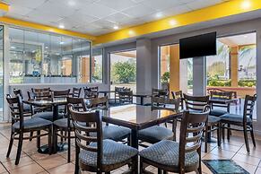 Quality Inn Sarasota North Near Lido Key Beach