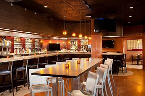 DoubleTree by Hilton Minneapolis - Park Place