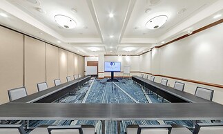 DoubleTree by Hilton Minneapolis - Park Place