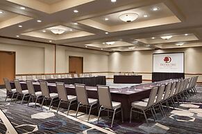 DoubleTree by Hilton Minneapolis - Park Place