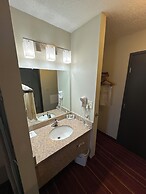 Days Inn by Wyndham Salina I-70