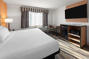 Howard Johnson by Wyndham Malden Boston Area