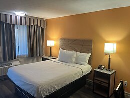 Howard Johnson by Wyndham Malden Boston Area