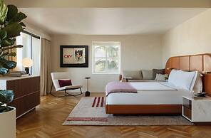 SIXTY Beverly Hills