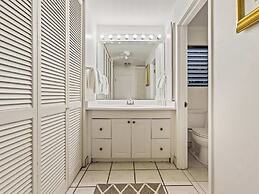 Wailea Ekahi - CoralTree Residence Collection