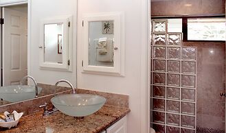 Wailea Ekahi - CoralTree Residence Collection