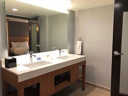 Hyatt Place Chicago/O'Hare Airport