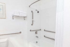 Days Inn & Suites by Wyndham Sunnyvale