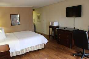 Days Inn & Suites by Wyndham Sunnyvale