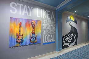 Hotel Versey Chicago Lincoln Park