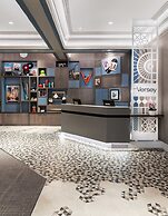 Hotel Versey Chicago Lincoln Park