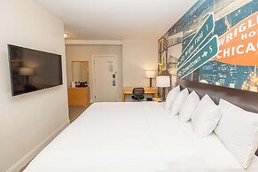 Hotel Versey Chicago Lincoln Park