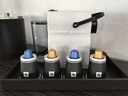 Hotel Versey Chicago Lincoln Park