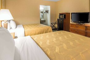 Quality Inn & Suites McDonough South I-75