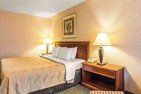 Quality Inn & Suites McDonough South I-75